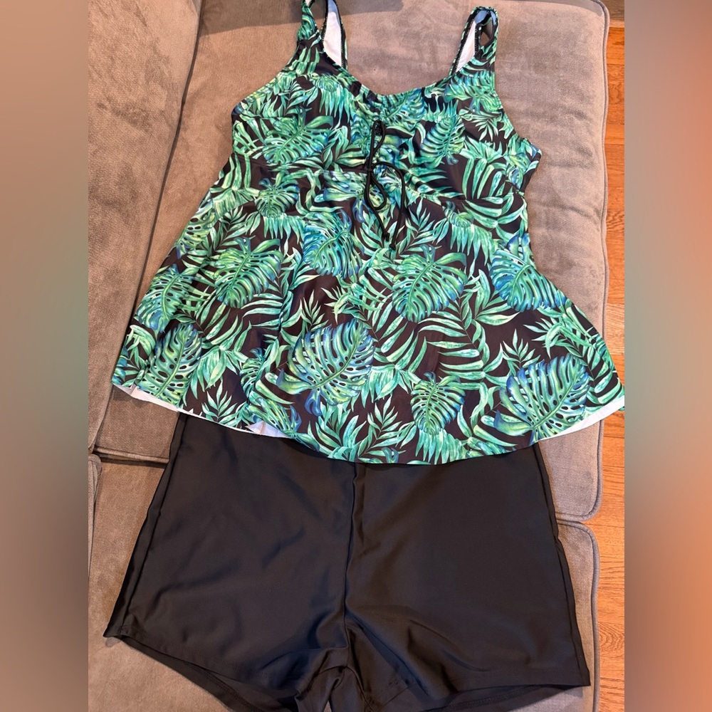 Shein New - 2XL New Condition Tropical Leaf Print Tankini Set